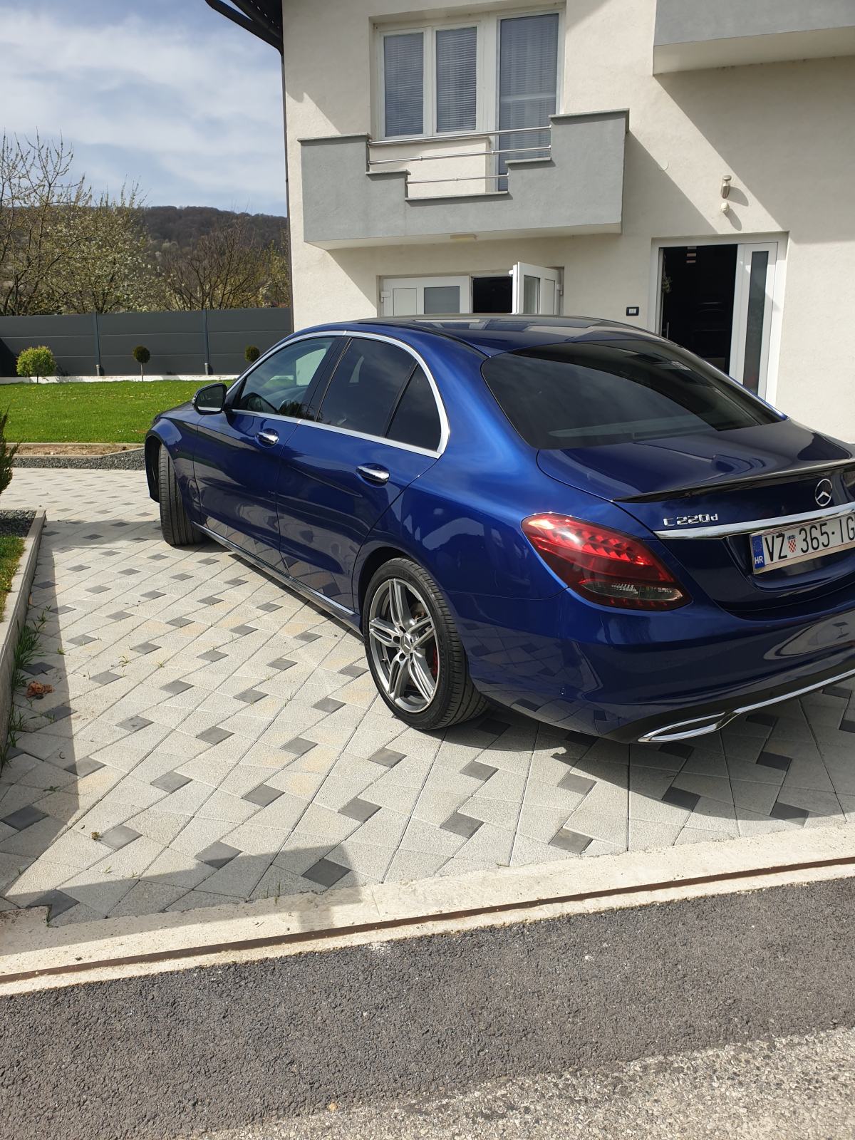 Mercedes-Benz C-klasa 220 D, fotografija 6