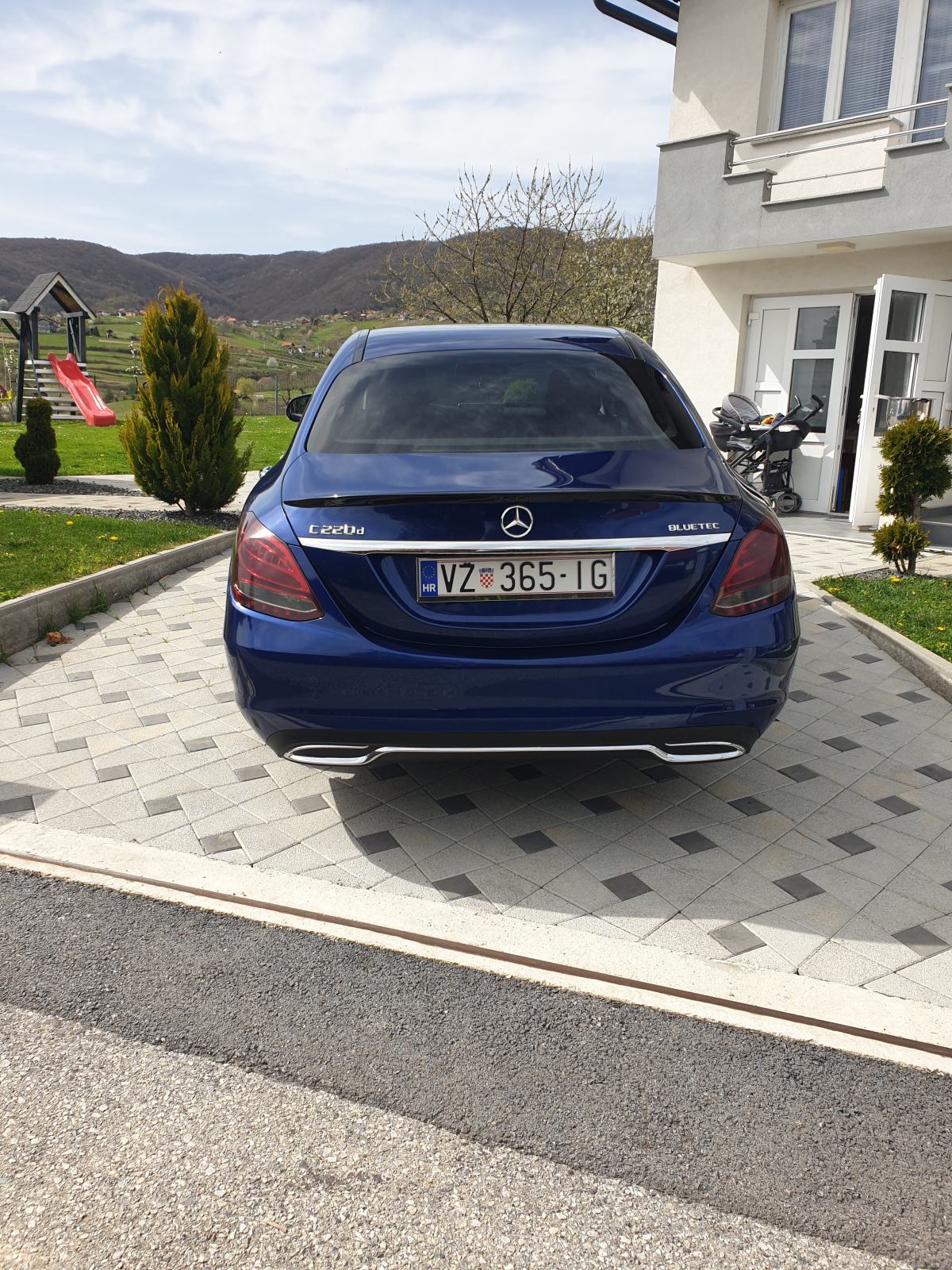 Mercedes-Benz C-klasa 220 D, fotografija 8