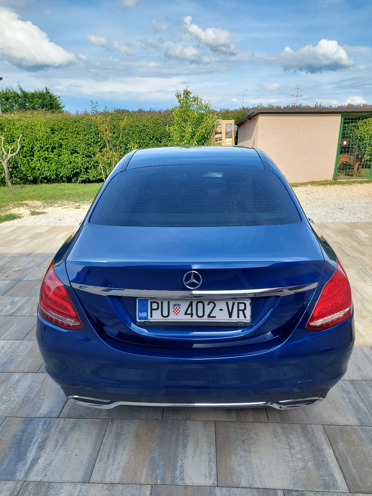 Mercedes-Benz C-klasa 220 D, fotografija 5