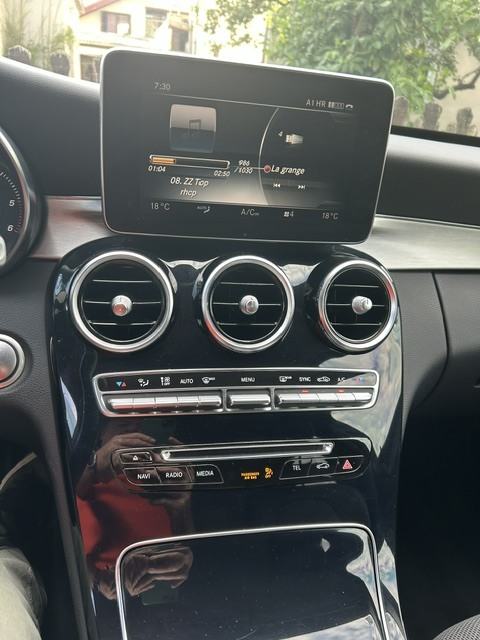 Mercedes-Benz C-klasa 220 D, fotografija 7