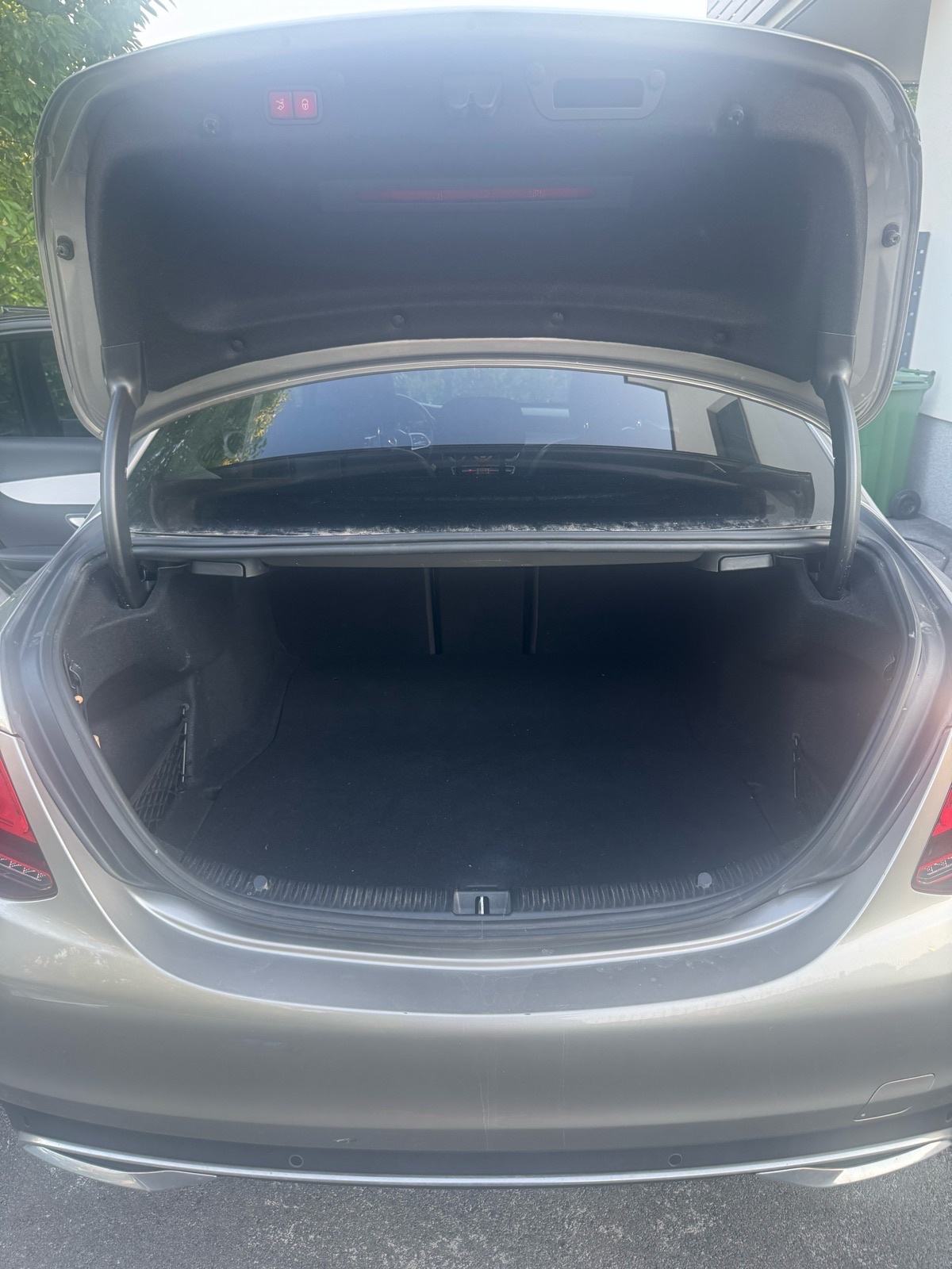 Mercedes-Benz C-klasa 220 D, fotografija 10