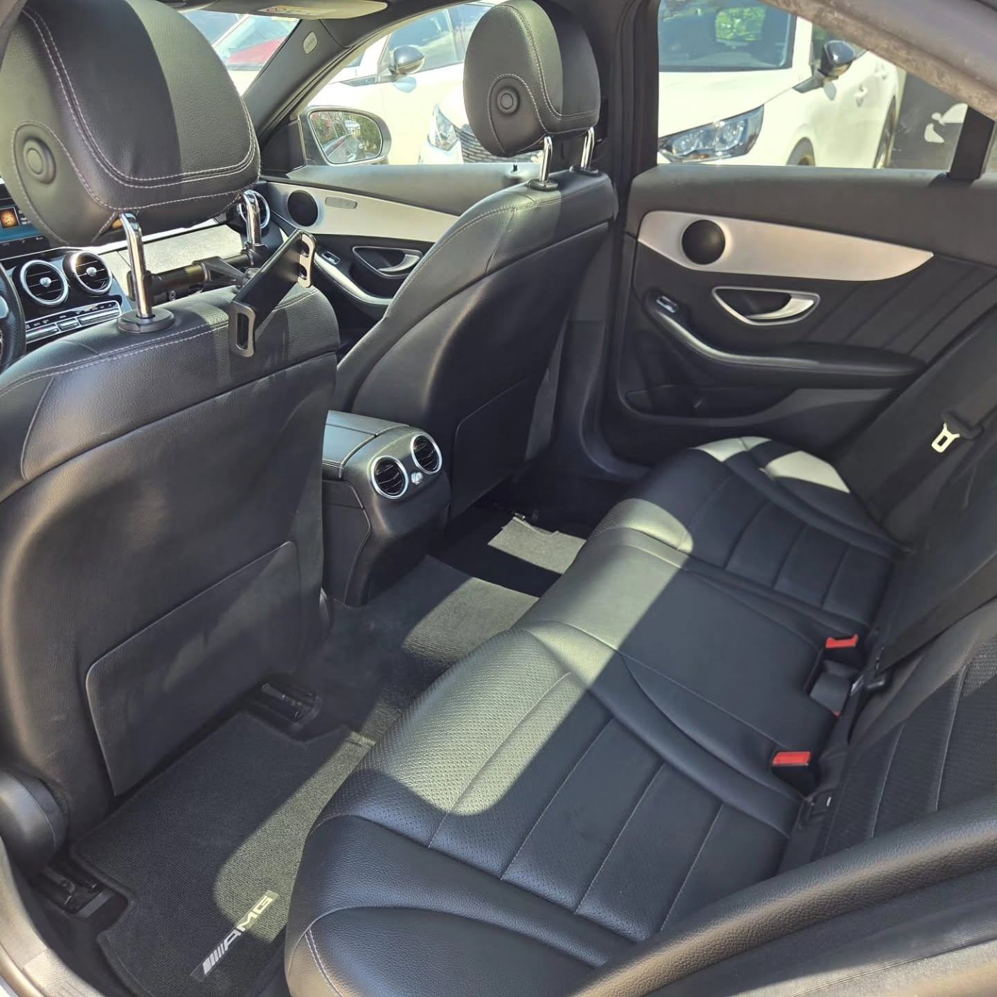 Mercedes-Benz C-klasa 220 D, fotografija 2