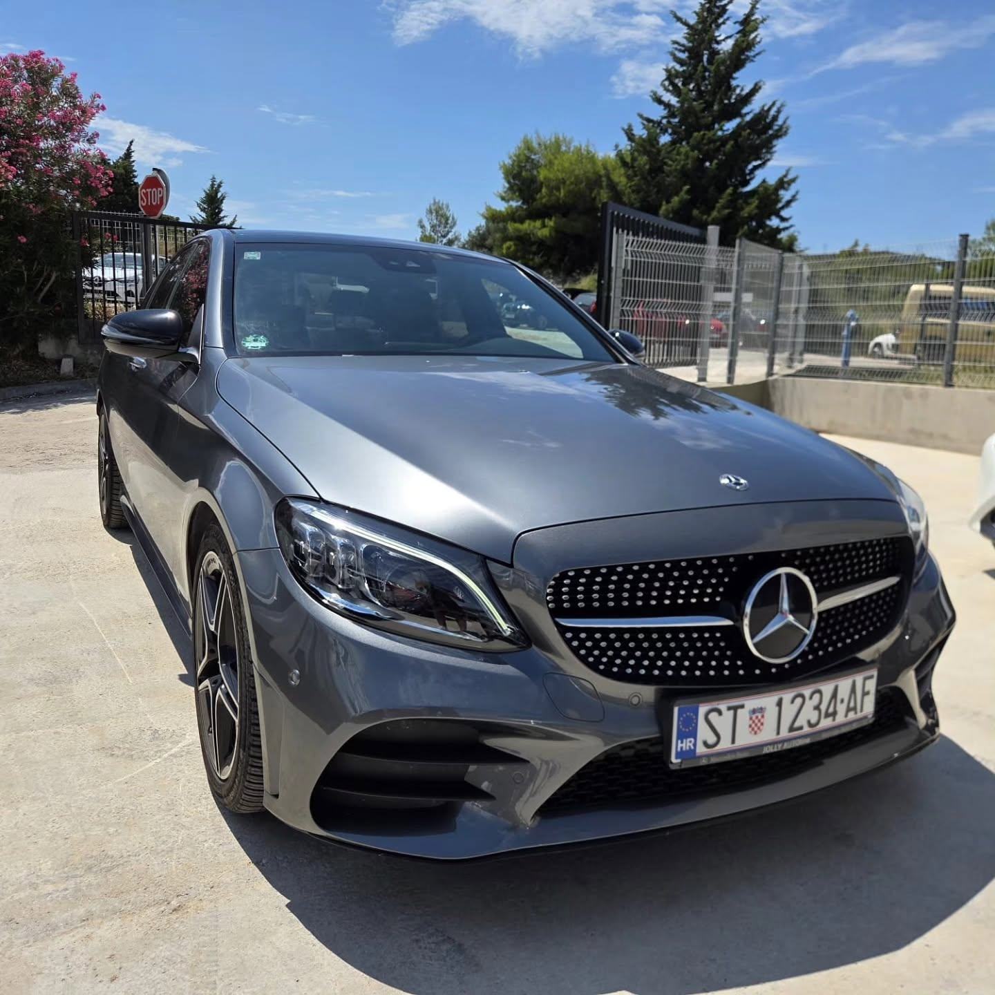 Mercedes-Benz C-klasa 220 D, fotografija 6