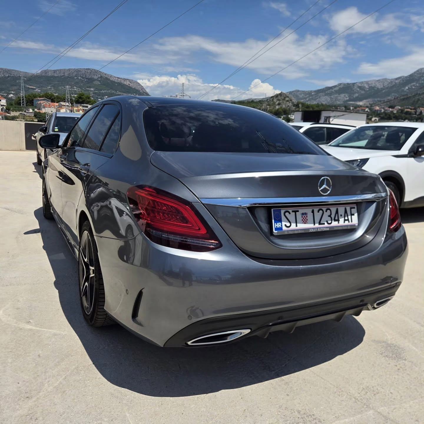 Mercedes-Benz C-klasa 220 D, fotografija 20