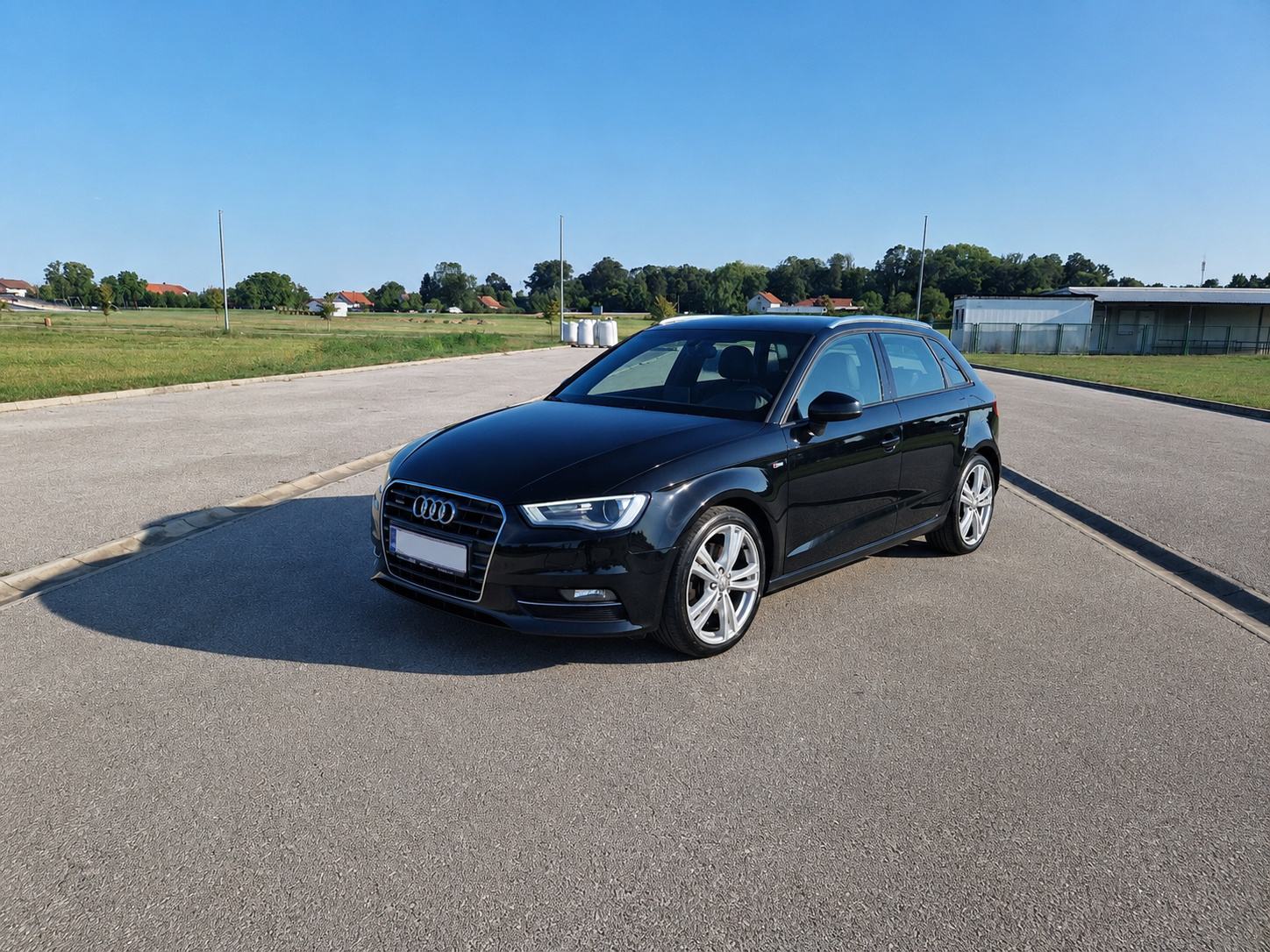 AUDI A3 2.0 TDI QUATTRO/// S-LINE, 2015 GODINA, pogled izvana - slika 4