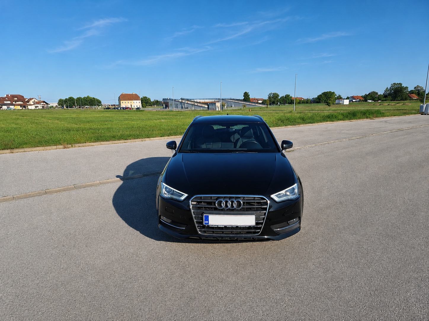 AUDI A3 2.0 TDI QUATTRO/// S-LINE, 2015 GODINA, pogled izvana - slika 3