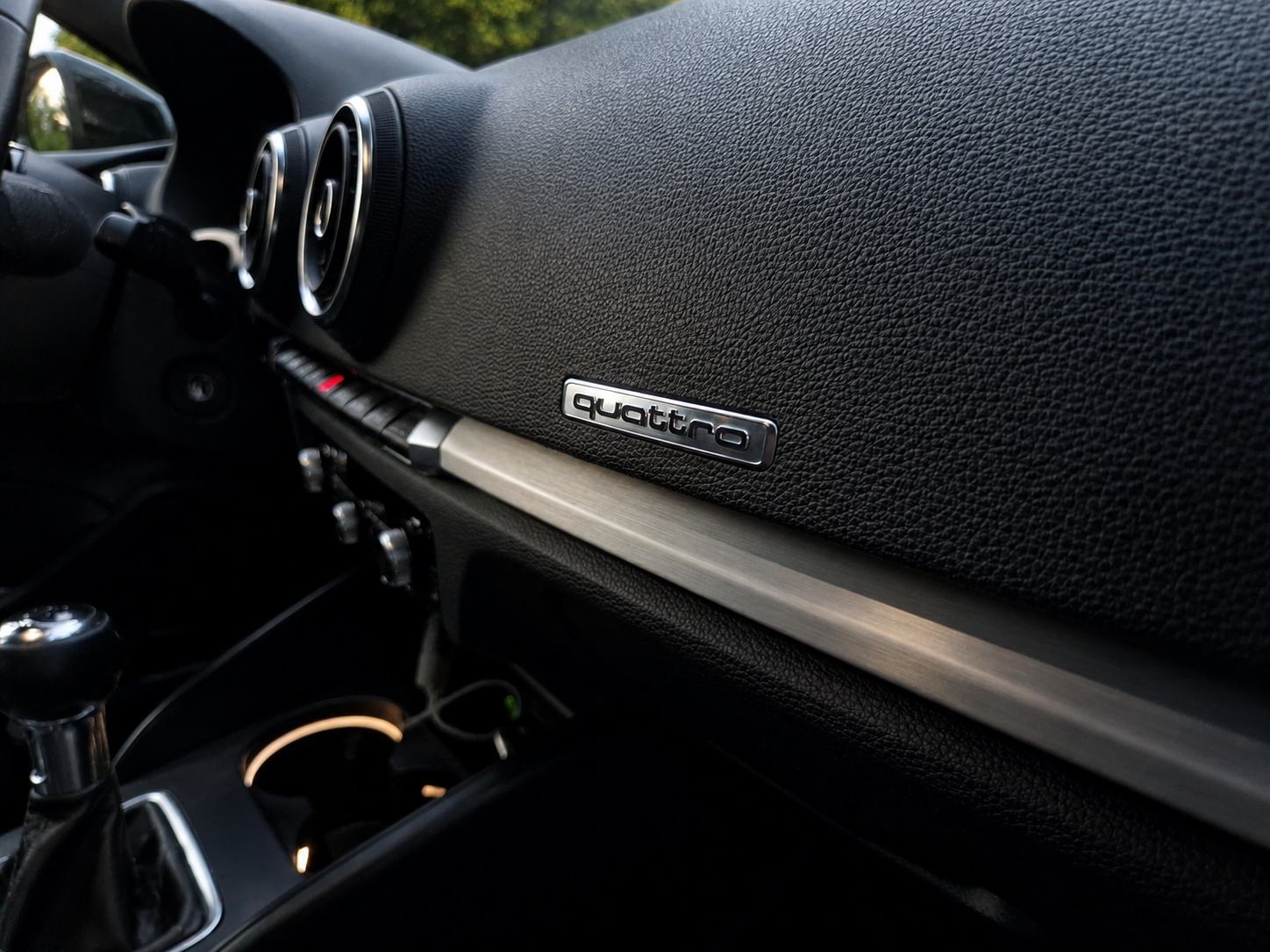 AUDI A3 2.0 TDI QUATTRO/// S-LINE, 2015 GODINA, fotografija 13