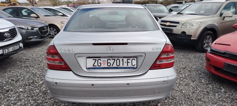 Mercedes-Benz C-klasa 220CDI REGISTRIRAN 12 2026, fotografija 13