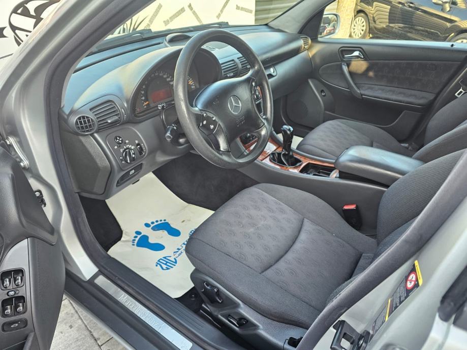 Mercedes-Benz C-klasa 220CDI REGISTRIRAN 12 2026, fotografija 10