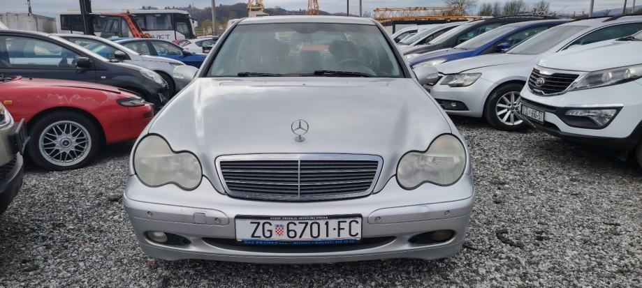 Mercedes-Benz C-klasa 220CDI REGISTRIRAN 12 2026, fotografija 14