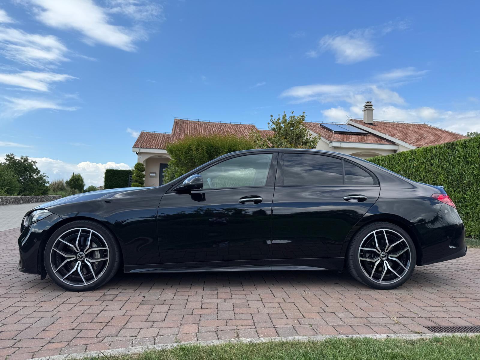 Mercedes-Benz C-klasa 220d 4MATIC AMG/Panorama/Keyless/360 *JAMSTVO*, fotografija 11