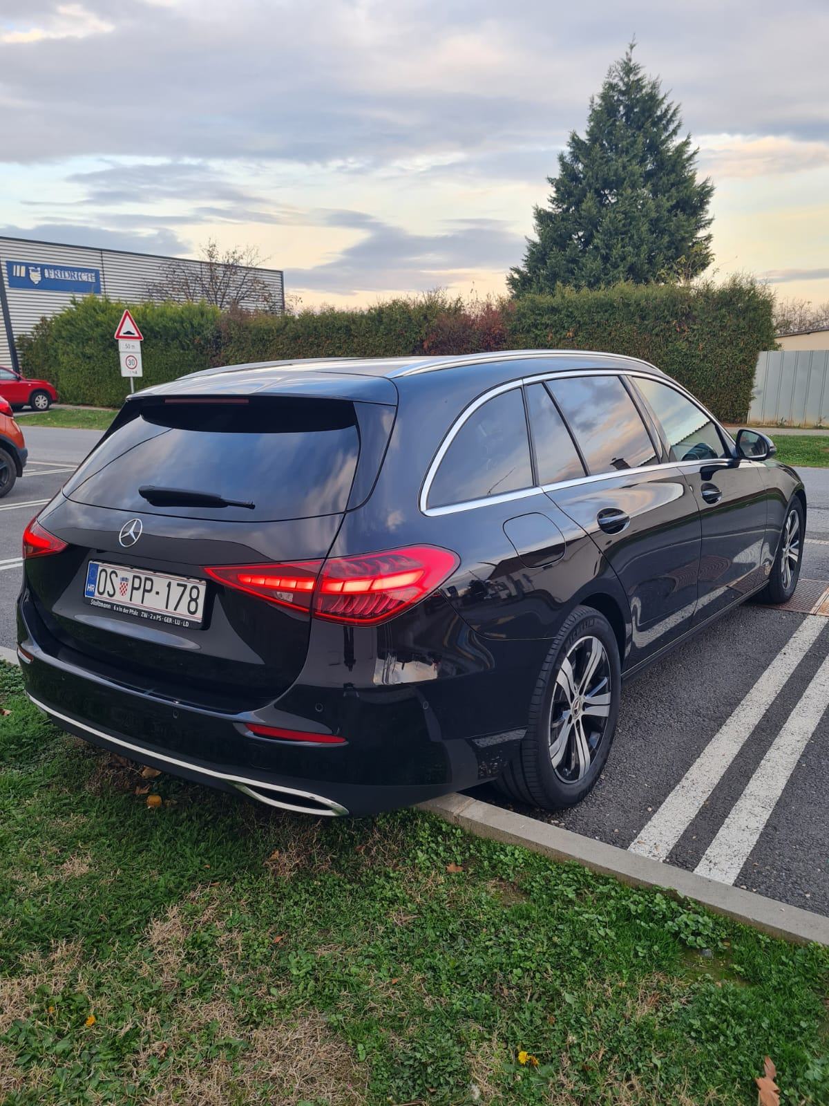Mercedes-Benz C-klasa 220d automatik, fotografija 4