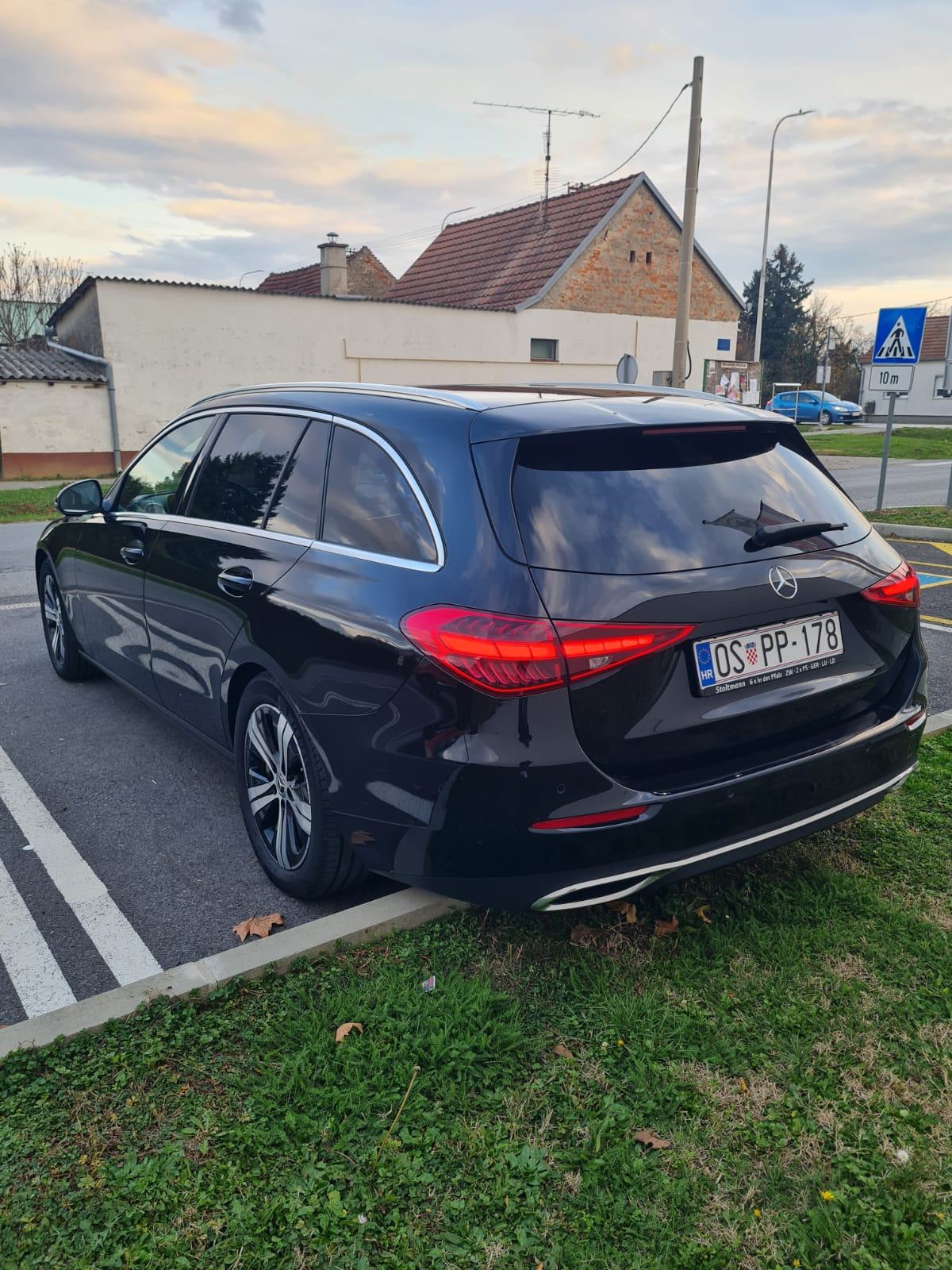Mercedes-Benz C-klasa 220d automatik, fotografija 5