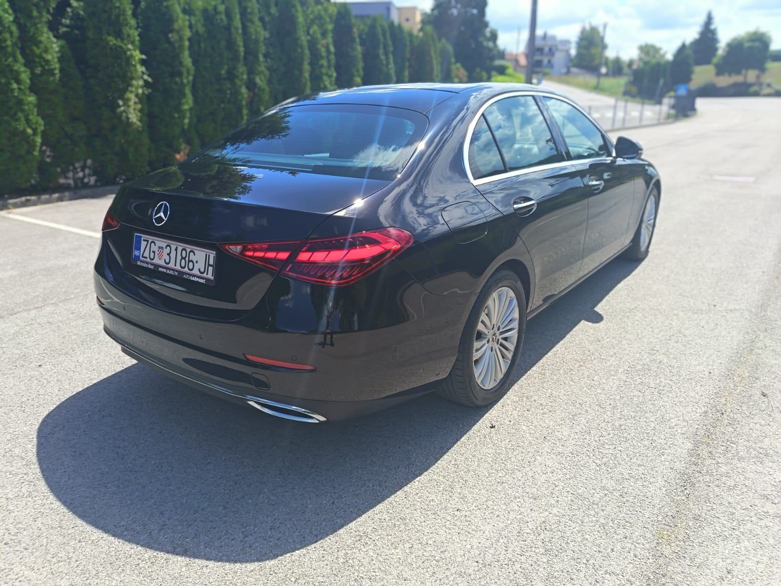 Mercedes-Benz C-klasa 220d automatik, fotografija 3