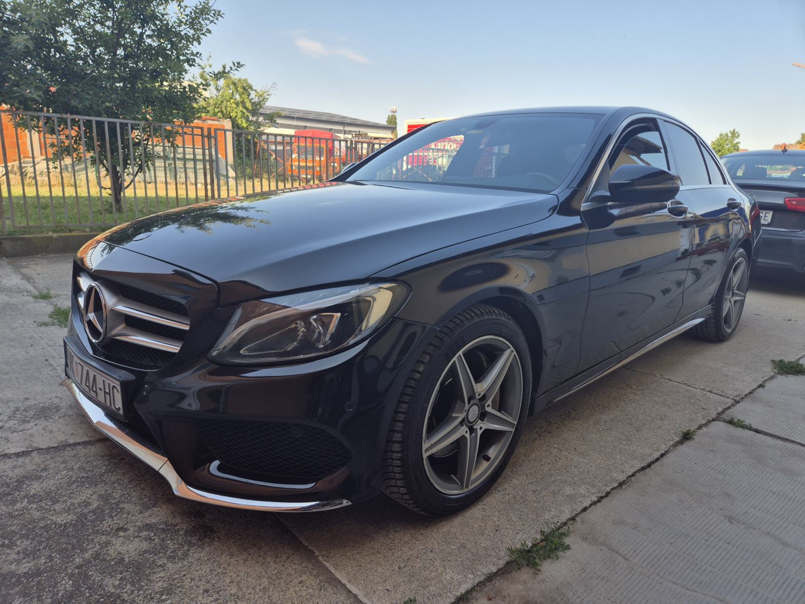 Mercedes-Benz C-klasa 250 4MATIC AMG, fotografija 1