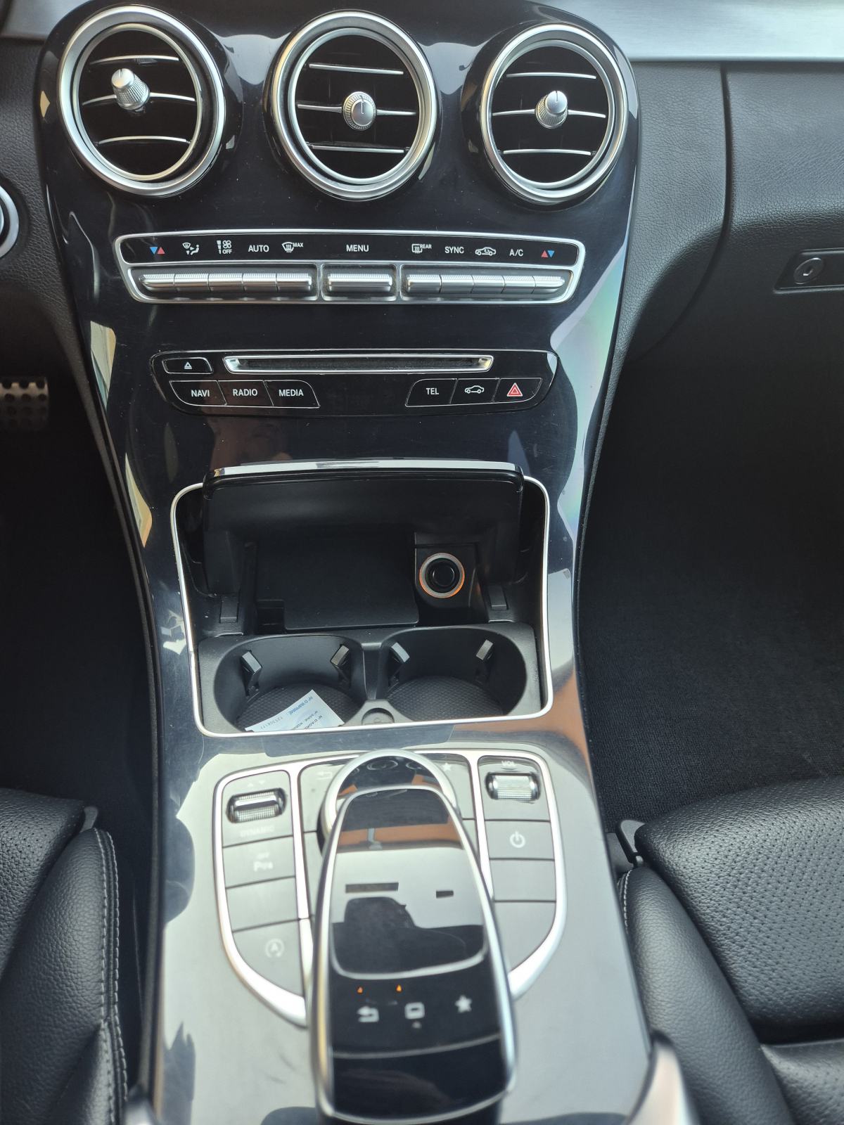 Mercedes-Benz C-klasa 250 4MATIC AMG, fotografija 16