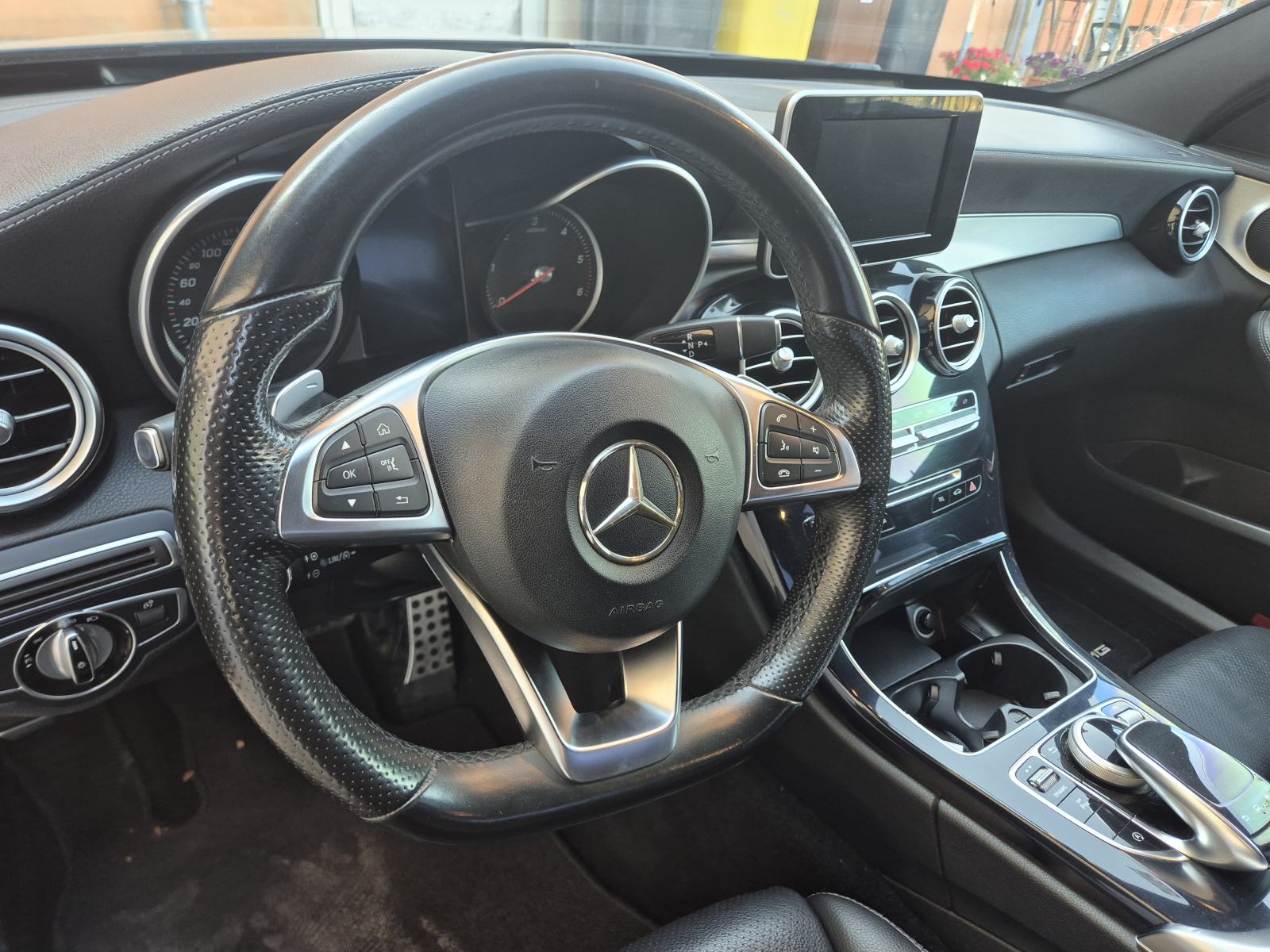 Mercedes-Benz C-klasa 250 4MATIC AMG, fotografija 15