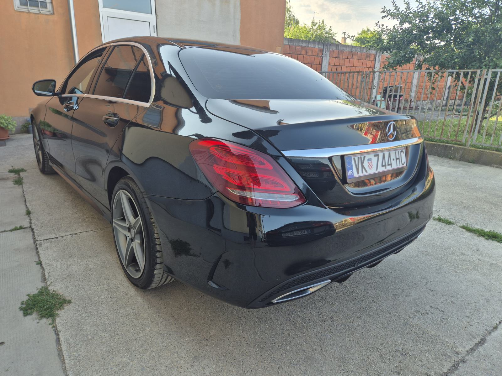 Mercedes-Benz C-klasa 250 4MATIC AMG, fotografija 9