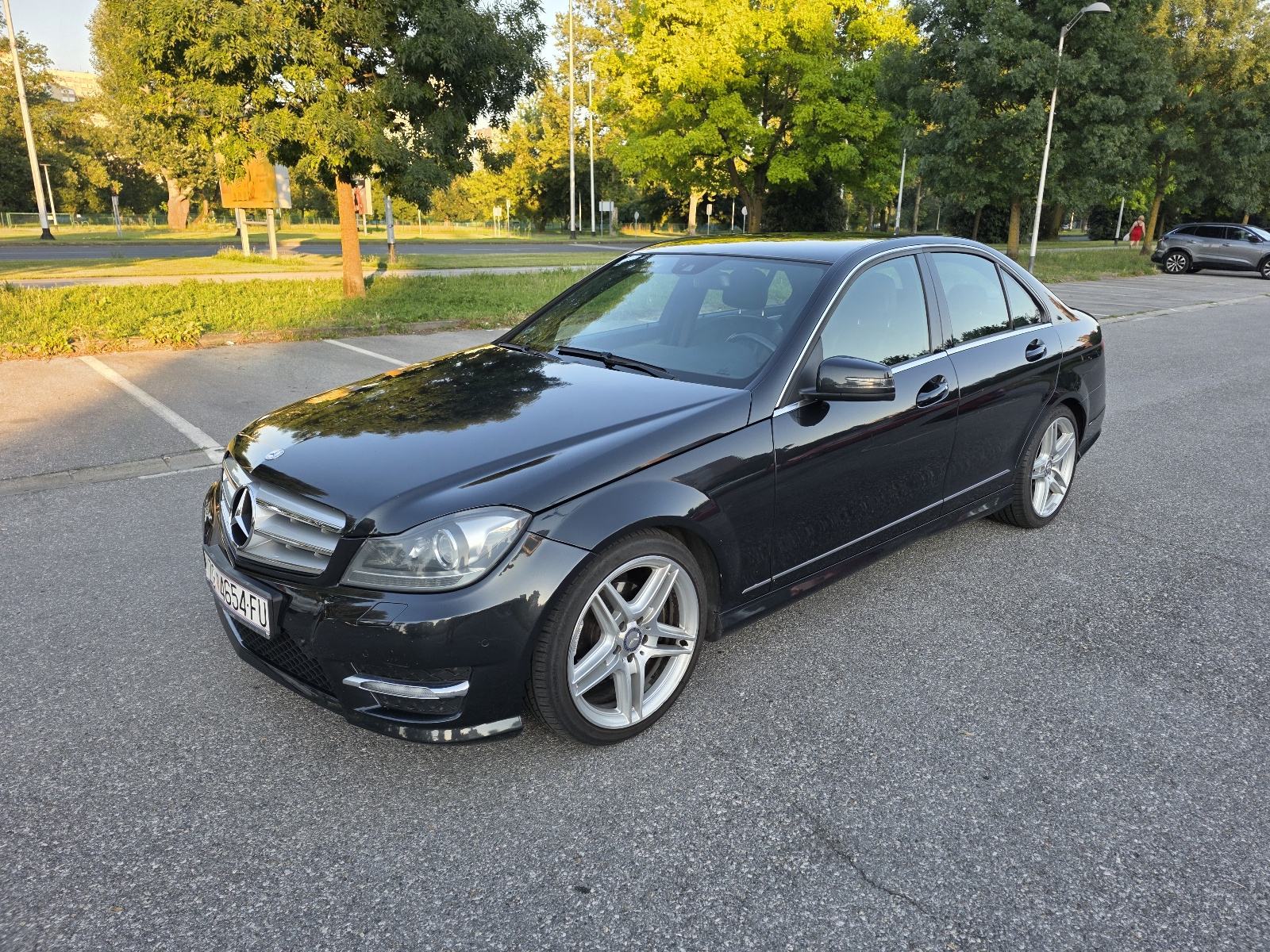 Mercedes-Benz C-klasa 250 CDI AMG Sport 204 KS - registriran do 4/2027, pogled izvana - slika 4