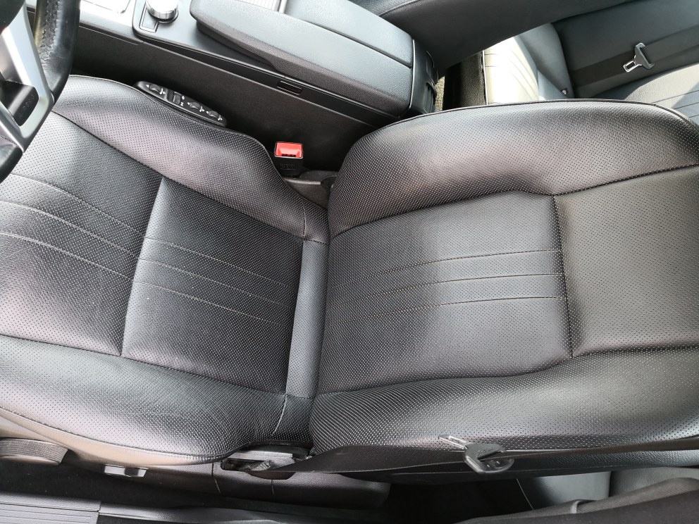 Mercedes-Benz C-klasa 250 CDI AMG Sport 204 KS - registriran do 4/2027, fotografija 10
