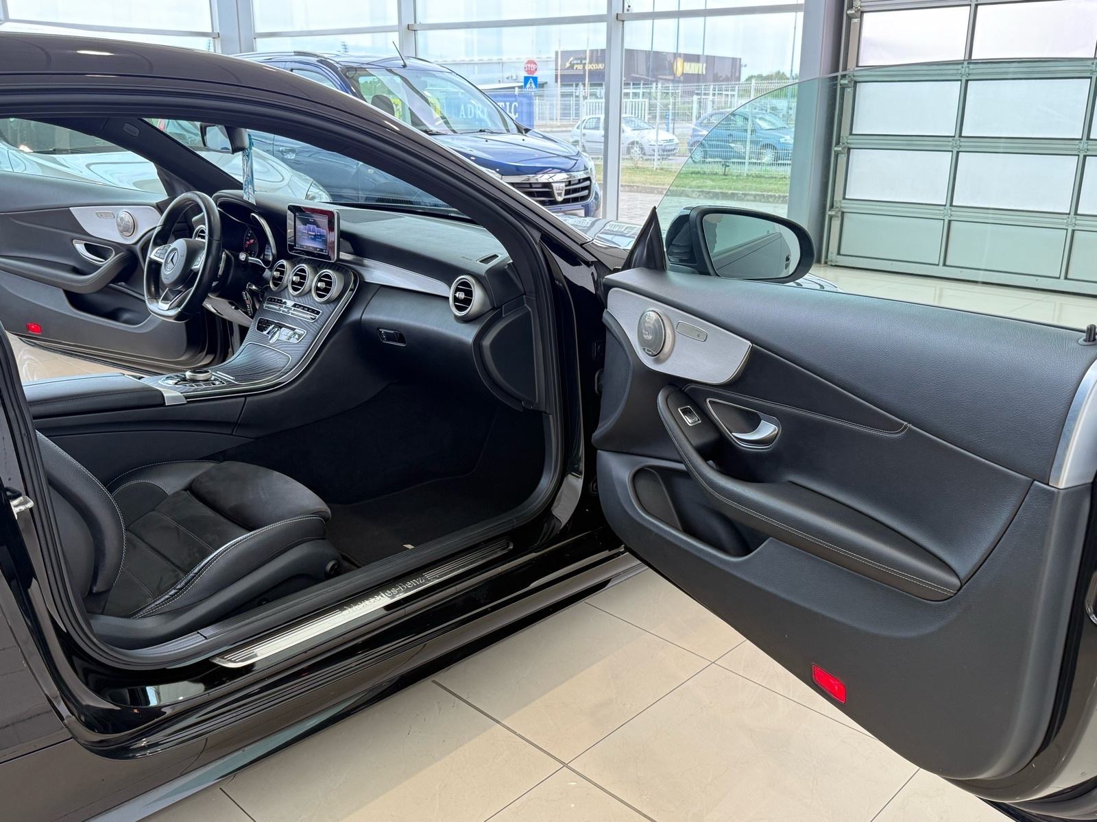 Mercedes-Benz C 250d Coupe⭐️AMG⭐️ALU 20⭐️NAVI⭐️LED⭐️REG 4/27⭐️, fotografija 19