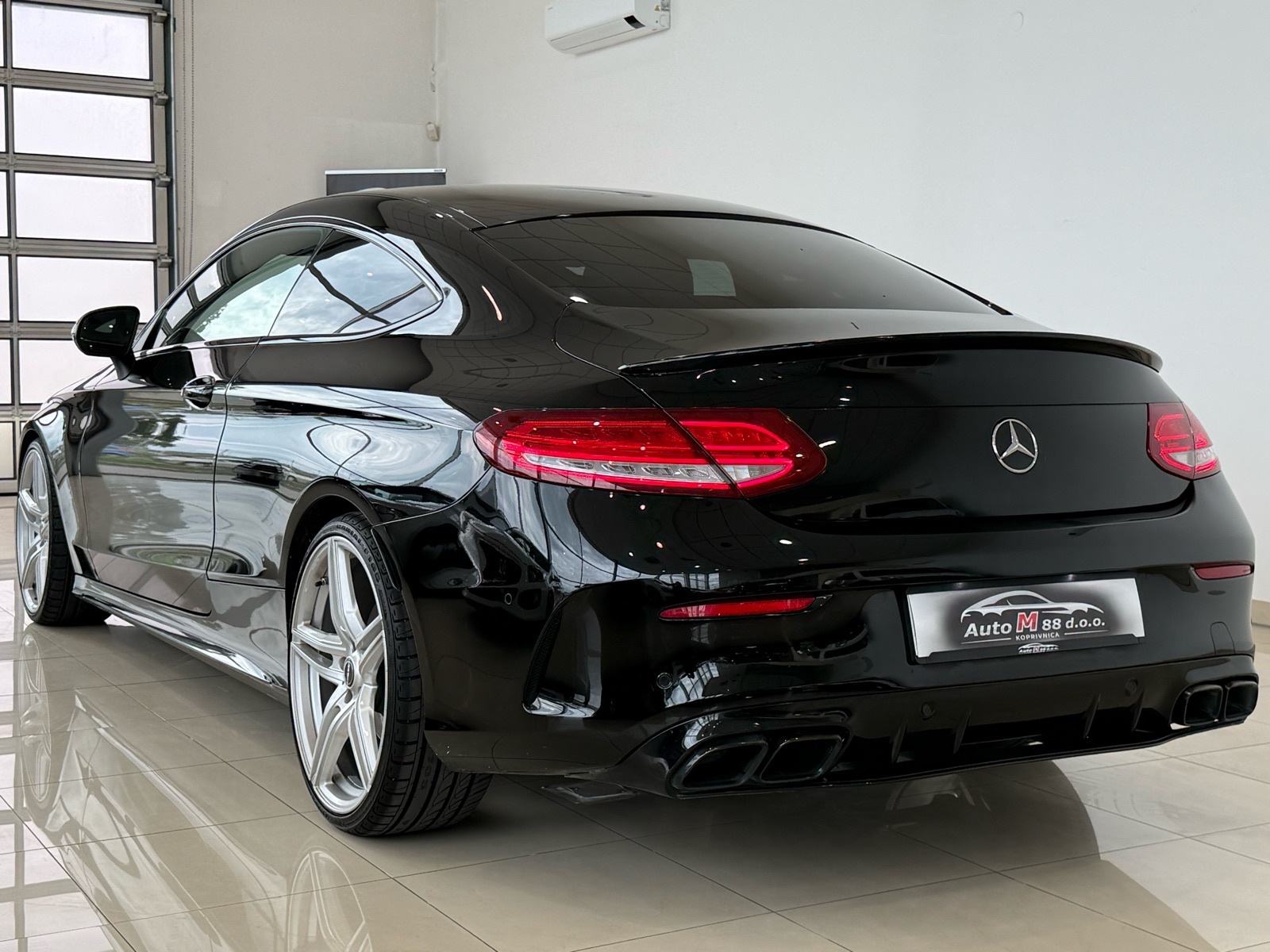 Mercedes-Benz C 250d Coupe⭐️AMG⭐️ALU 20⭐️NAVI⭐️LED⭐️REG 4/27⭐️, fotografija 8