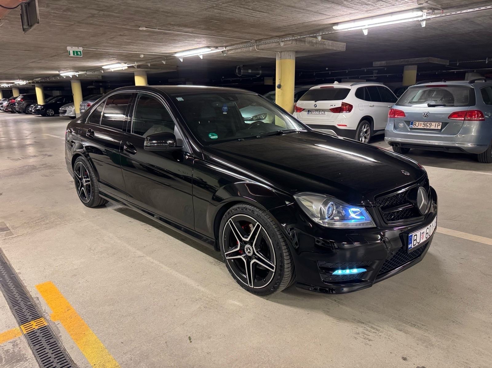 Mercedes-Benz C-klasa 300CDI V6 4MATIC AMG, fotografija 7