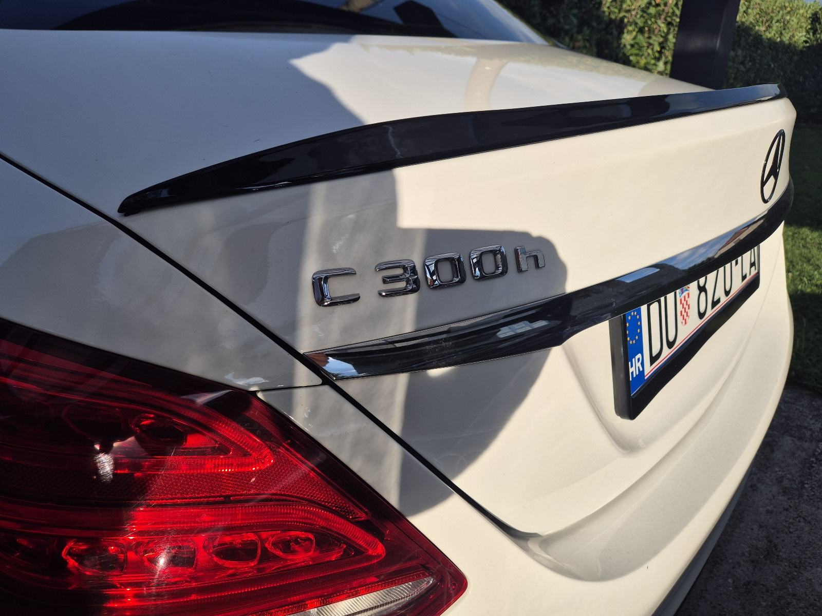 Mercedes-Benz C-klasa 300 h automatik, fotografija 2