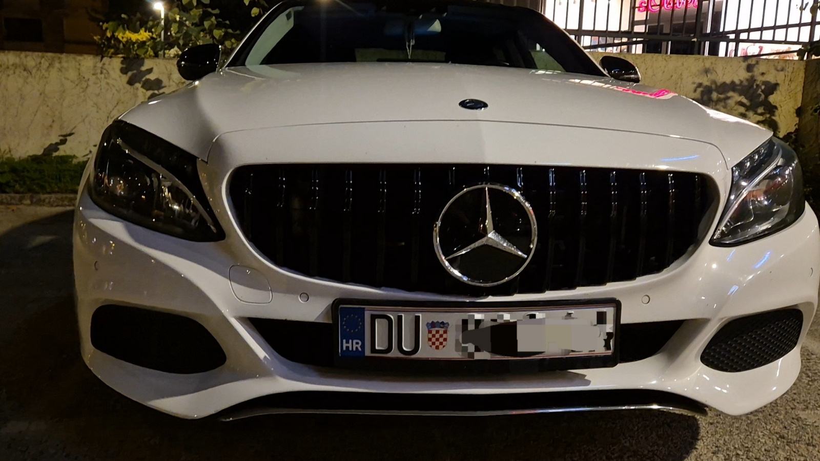 Mercedes-Benz C-klasa 300 h automatik, fotografija 3