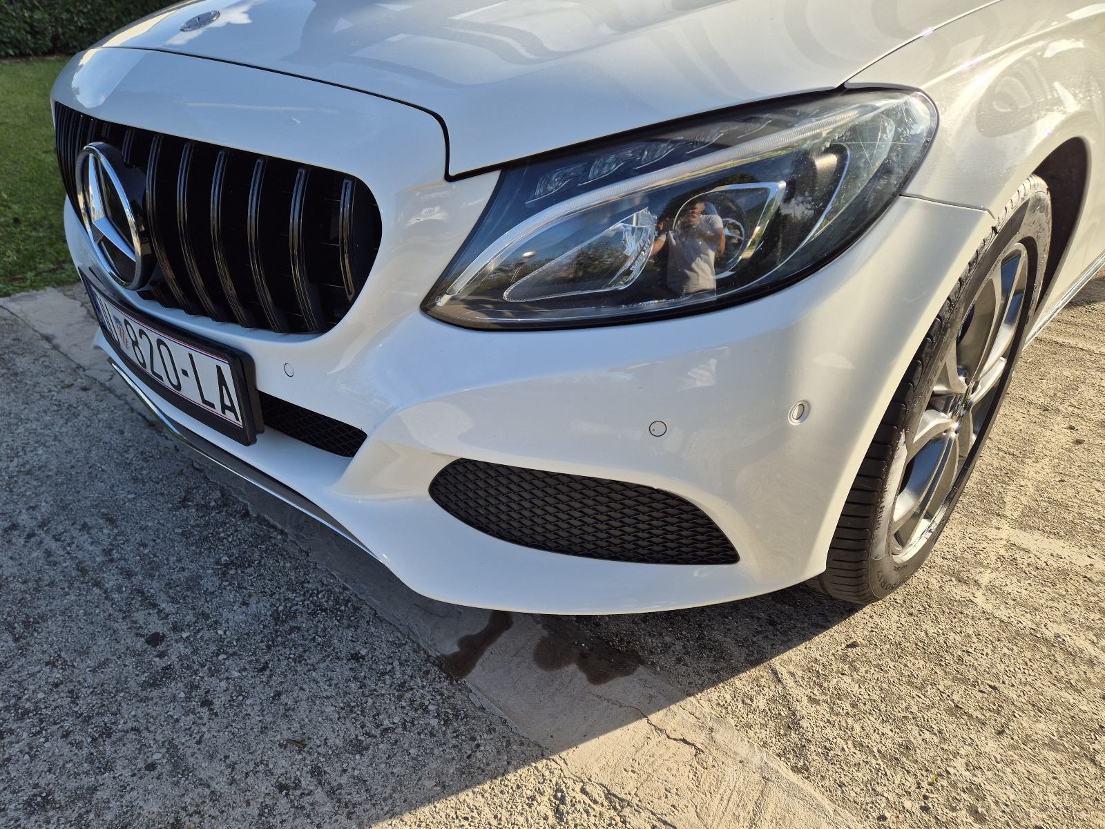 Mercedes-Benz C-klasa 300 h automatik, fotografija 10