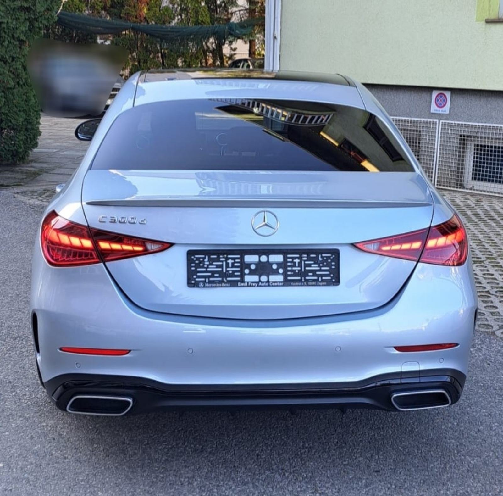 Mercedes-Benz C-klasa 300D AMG 14000km RADAR,PANO,REG.1.G.,LED,KAMERA,, fotografija 3