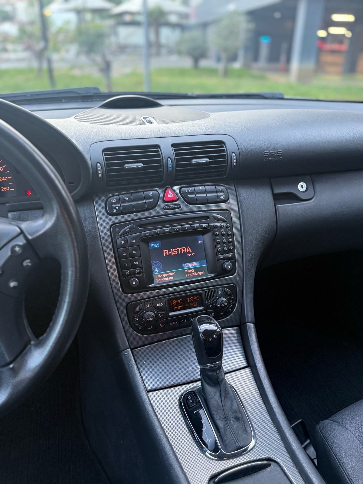 Mercedes-Benz C-klasa 320 Avantgarde Koža,Navi,Bixenon,Zamjena!!!, fotografija 11