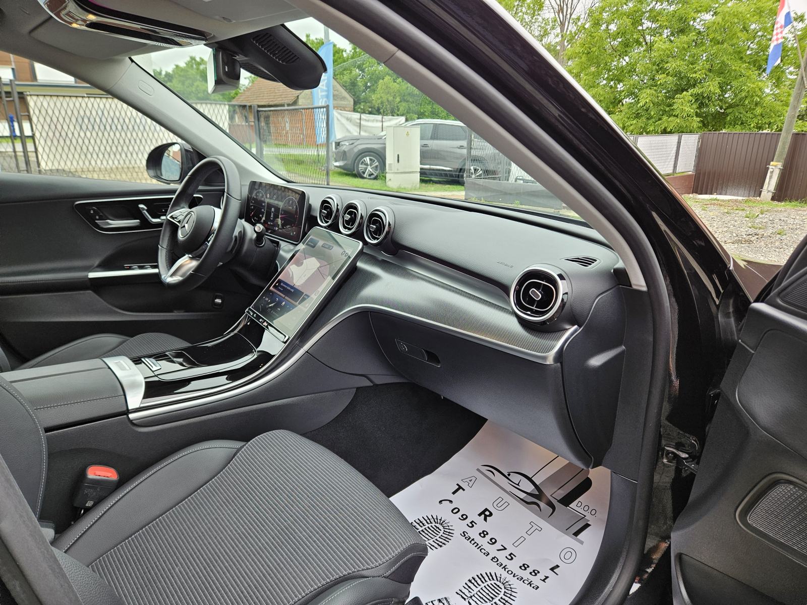 Mercedes-Benz C-klasa C 200d LEASING BEZ UČEŠĆA I BEZ JAMACA, fotografija 14