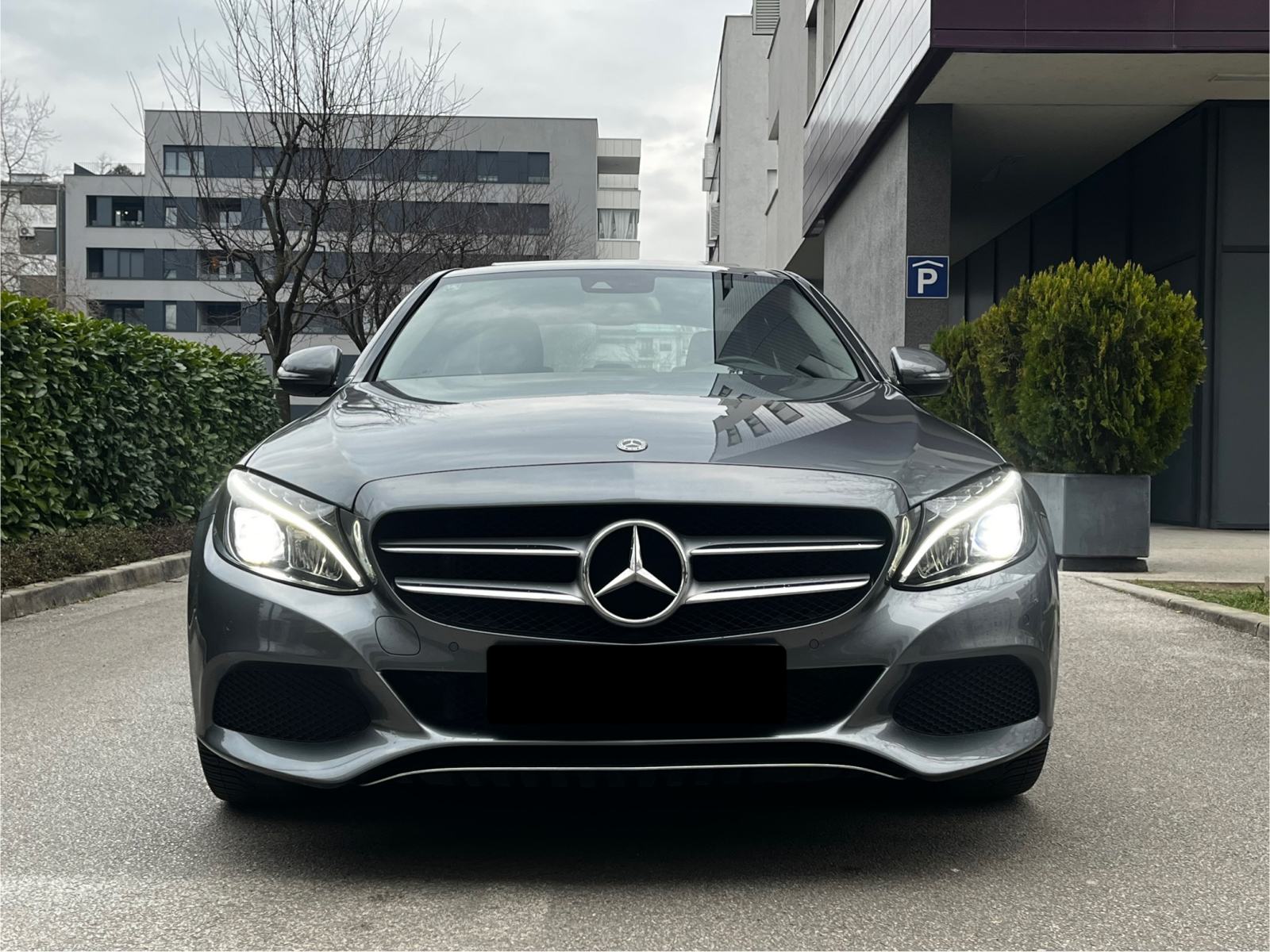 Mercedes-Benz C-klasa 250 benzin Avantgarde 9-G Tronic, fotografija 2
