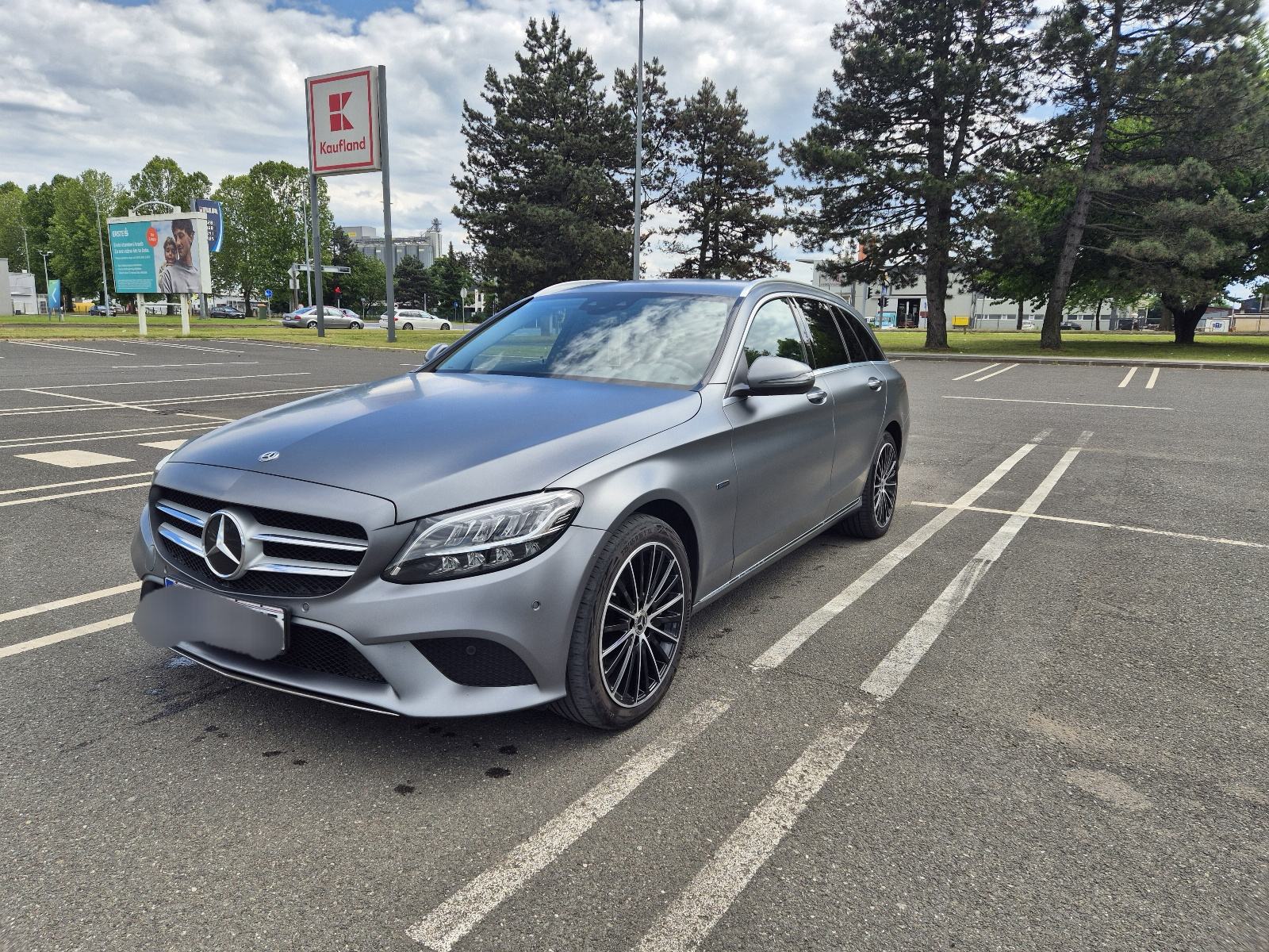 Mercedes-Benz C-klasa C 300 de avantgarde LED Burmester automatik, fotografija 1