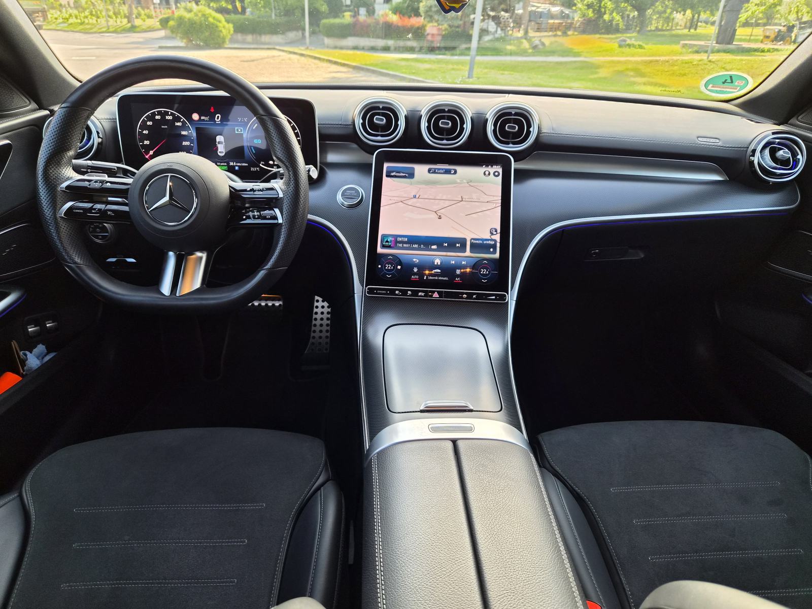 Mercedes-Benz C300E, PLUG-IN HYBRID, AMG, 9G, TOP STANJE, REG., fotografija 14