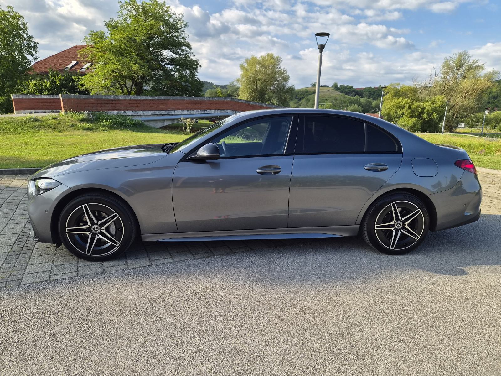 Mercedes-Benz C300E, PLUG-IN HYBRID, AMG, 9G, TOP STANJE, REG., fotografija 3
