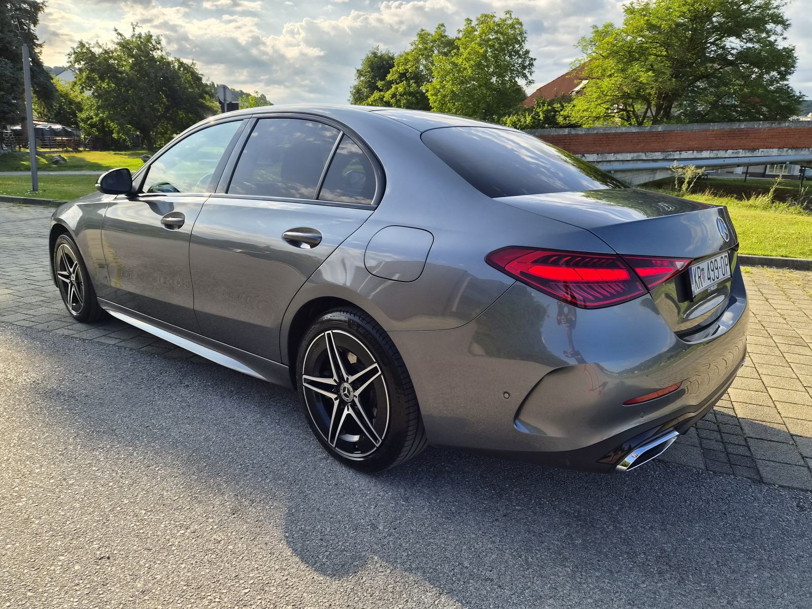 Mercedes-Benz C300E, PLUG-IN HYBRID, AMG, 9G, TOP STANJE, REG., fotografija 4