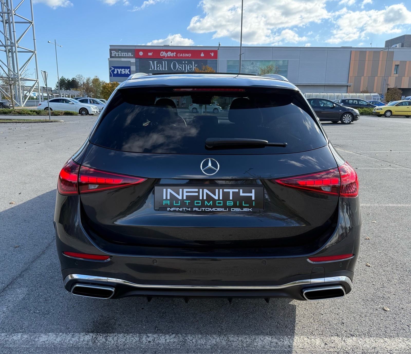 Mercedes-Benz C-klasa C 300e T AMG, 9G-Tr,MBUX,PANO, DIGLIGHT, LEASING, fotografija 7