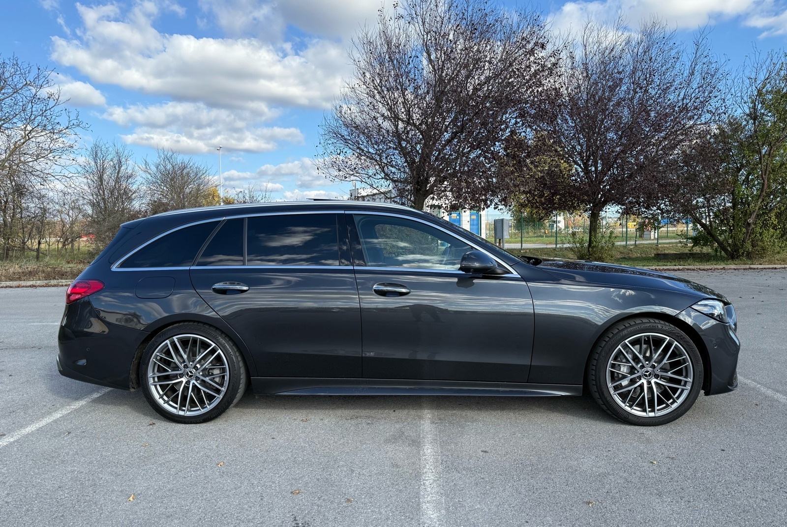Mercedes-Benz C-klasa C 300e T AMG, 9G-Tr,MBUX,PANO, DIGLIGHT, LEASING, fotografija 5