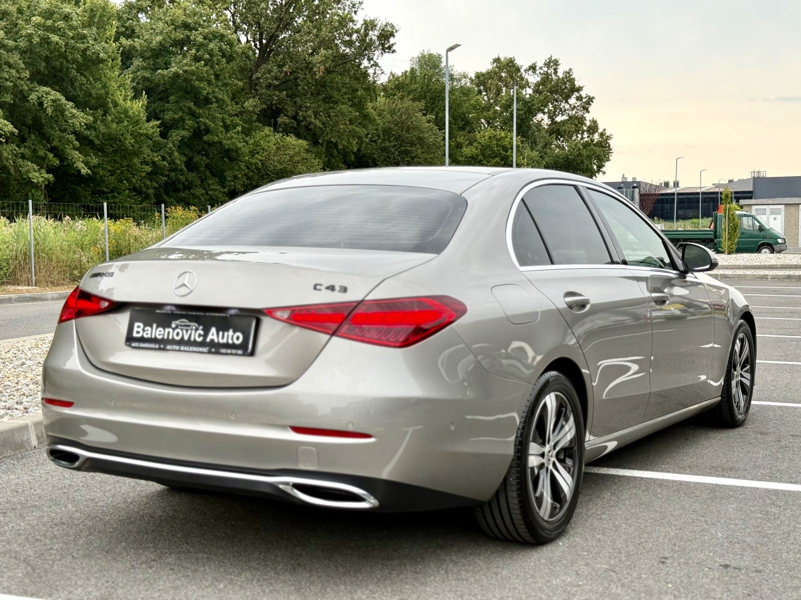 Mercedes-Benz C-klasa C180 Benzin 190 KS AVANTGARDE NOVOO-JAMSTVO- LED, fotografija 2