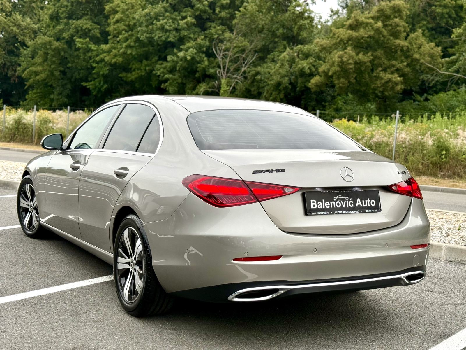Mercedes-Benz C-klasa C180 Benzin 190 KS AVANTGARDE NOVOO-JAMSTVO- LED, fotografija 3