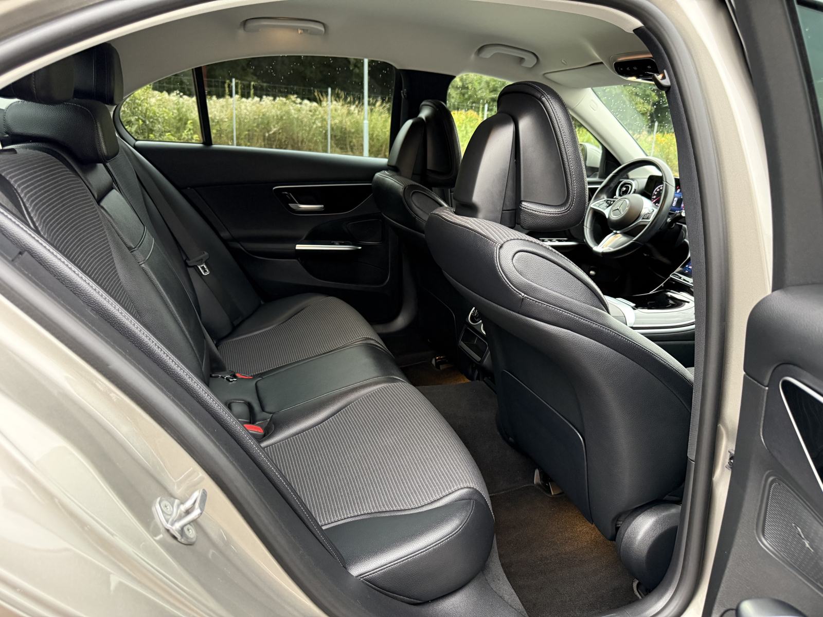 Mercedes-Benz C-klasa C180 Benzin 190 KS AVANTGARDE NOVOO-JAMSTVO- LED, fotografija 18