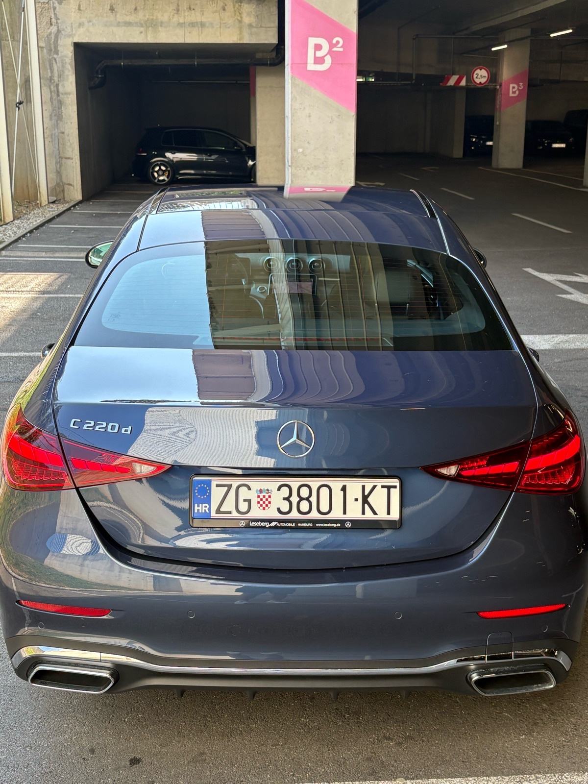 Mercedes-Benz C-klasa C220 AMG Line, automatik, kamera, fotografija 11