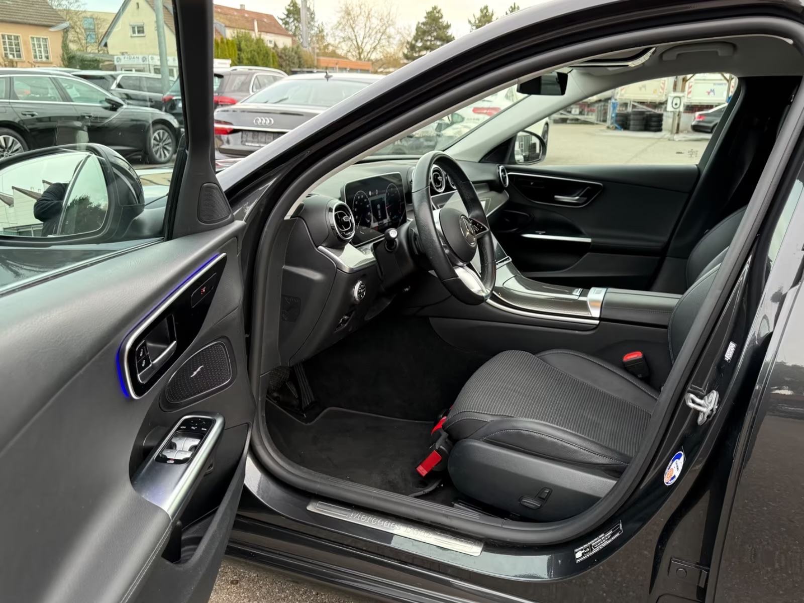 Mercedes-Benz C-klasa C220d automatik, fotografija 8