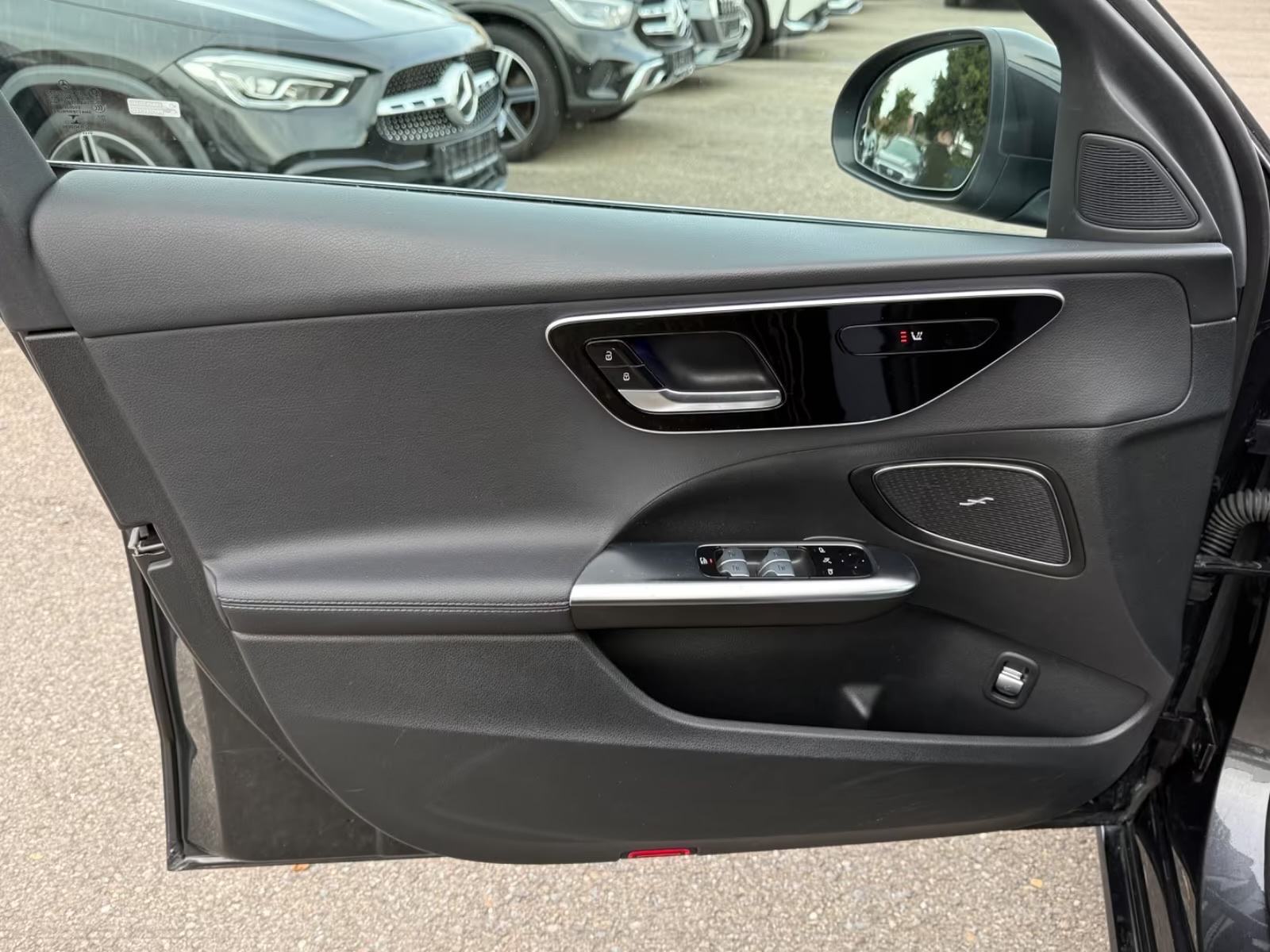 Mercedes-Benz C-klasa C220d automatik, fotografija 16