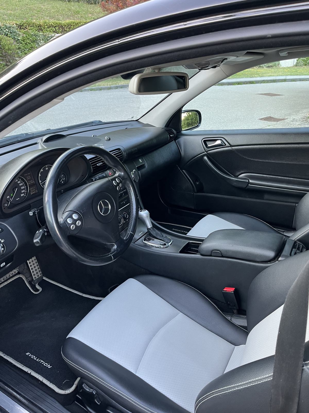 Mercedes-Benz C-klasa Coupe 180 Kompressor Automatik Evoulution Reg, fotografija 5