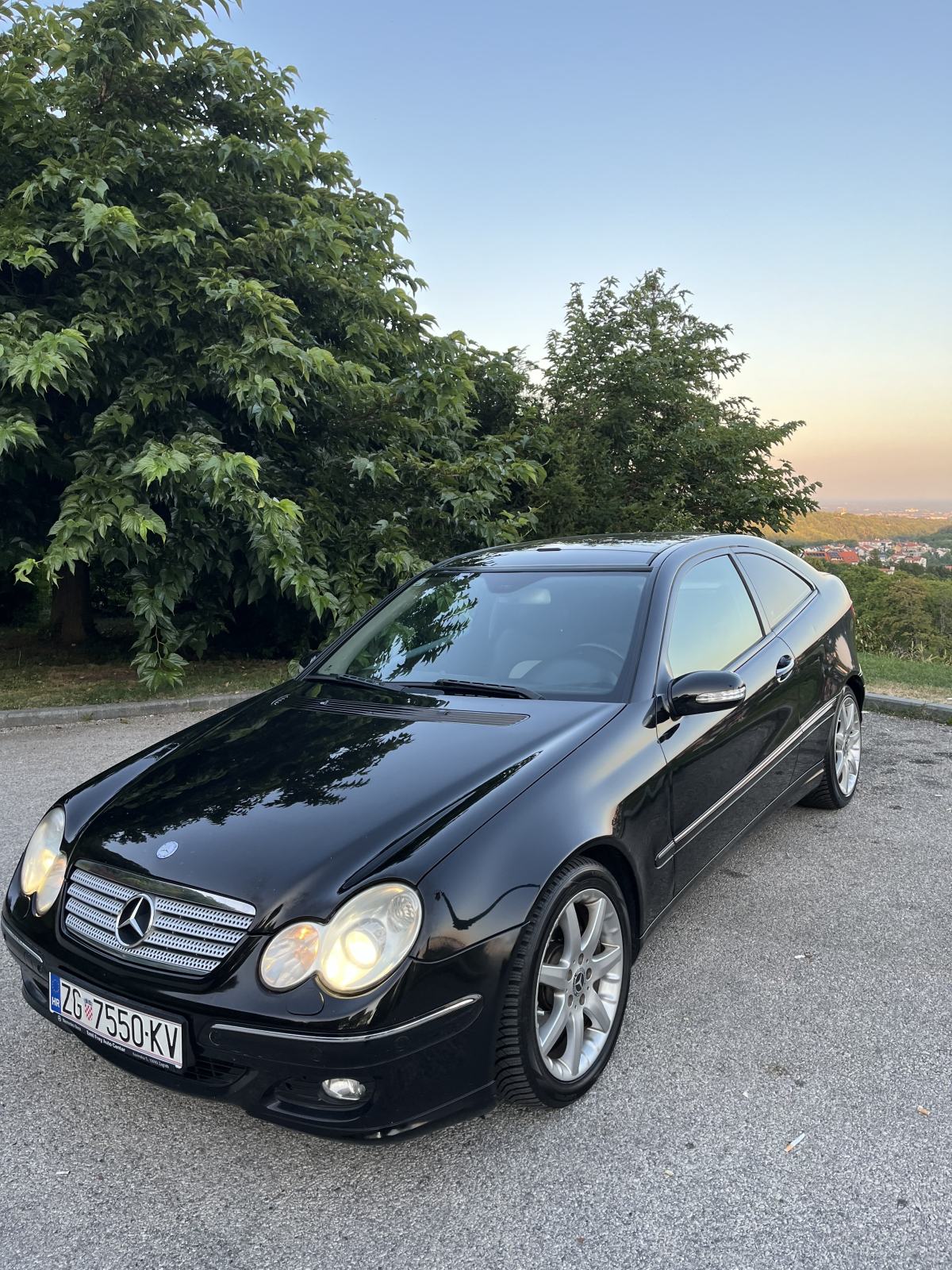 Mercedes-Benz C-klasa Coupe 180 Kompressor Automatik Evoulution Reg, fotografija 1