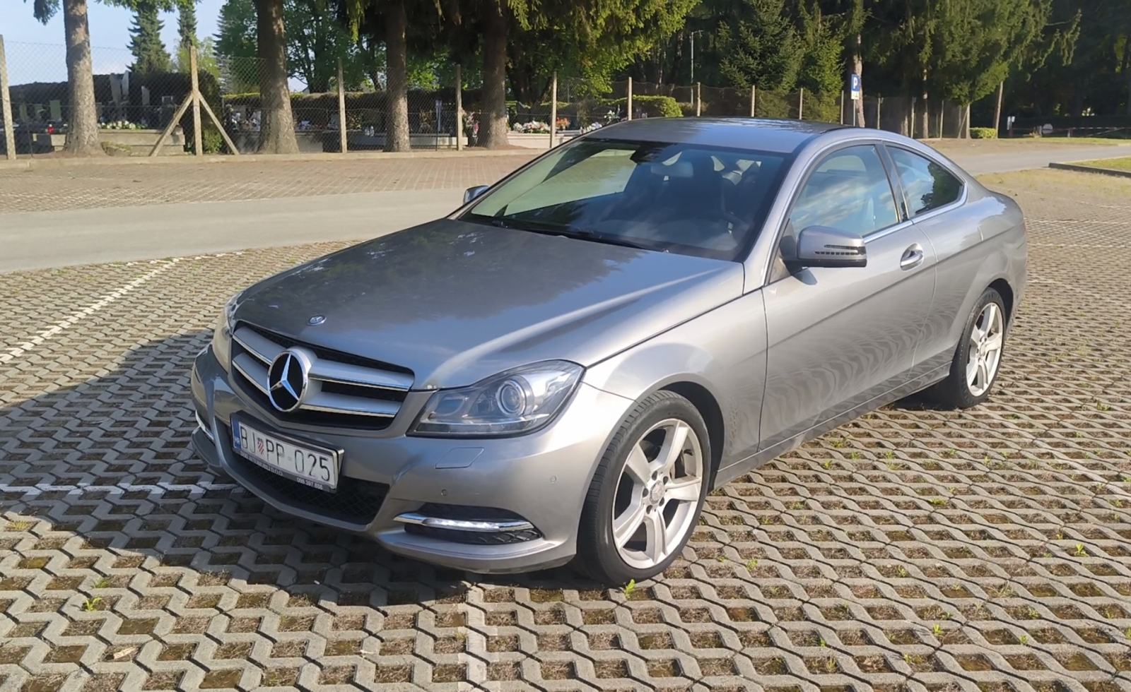 Mercedes-Benz C-klasa Coupe 220CDi, Automatik, TOP, fotografija 3
