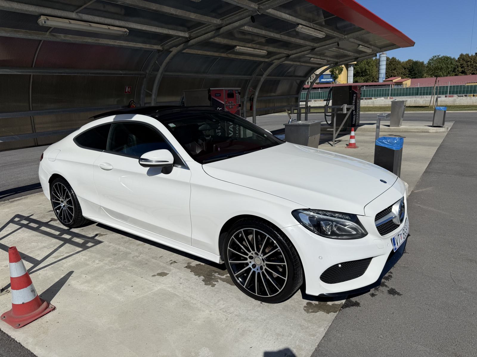 Mercedes-Benz C-klasa Coupe 250 d 9-g tronic // Panorama // C63 look, fotografija 10